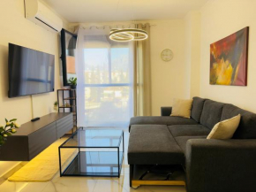 Tirana - GG premium stays - 2 double bedrooms deluxe apartment with balcony